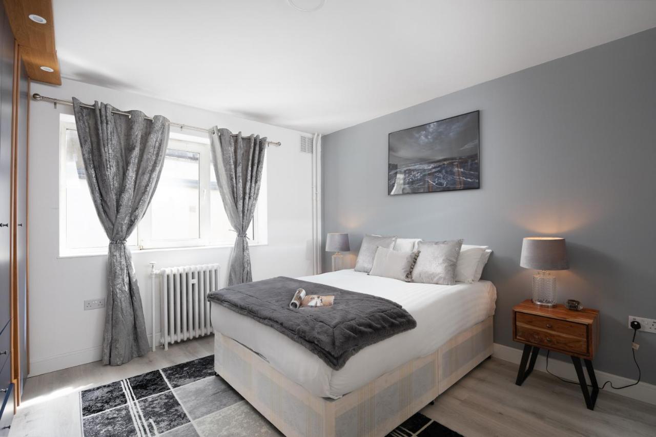 Spacious 4 Bedroom House Next To Kensington Palace Londres Exterior foto