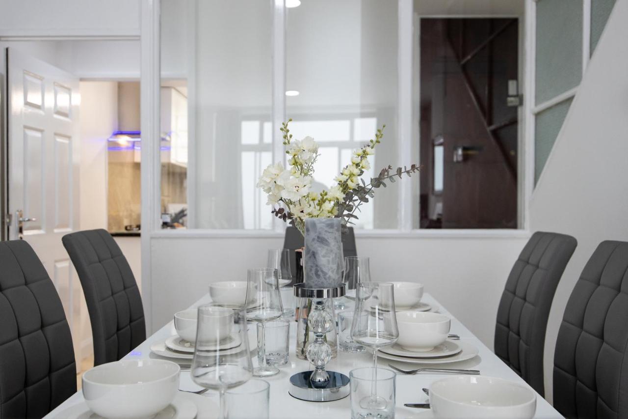 Spacious 4 Bedroom House Next To Kensington Palace Londres Exterior foto