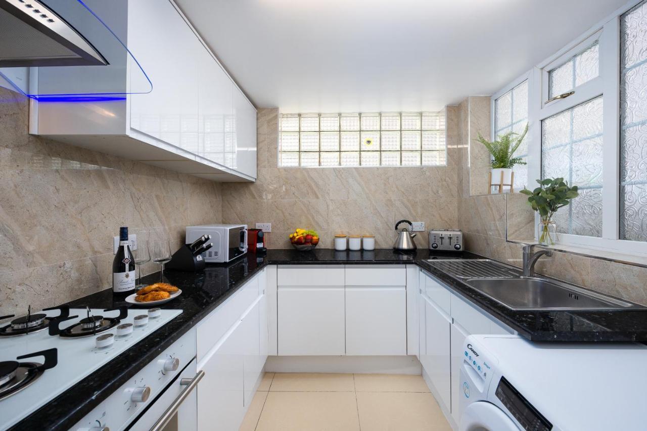 Spacious 4 Bedroom House Next To Kensington Palace Londres Exterior foto